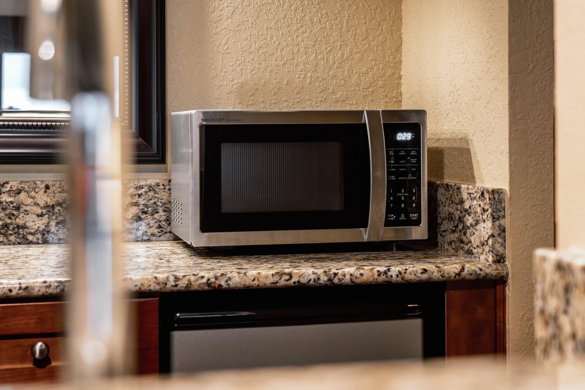 La Quinta By Wyndham Cocoa Beach Oceanfront Exterior photo